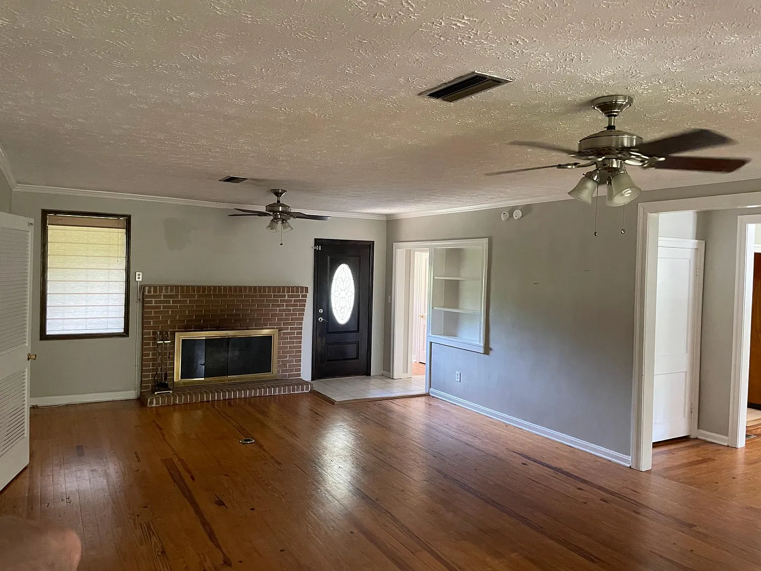 2123 University Blvd S — Photo 4
