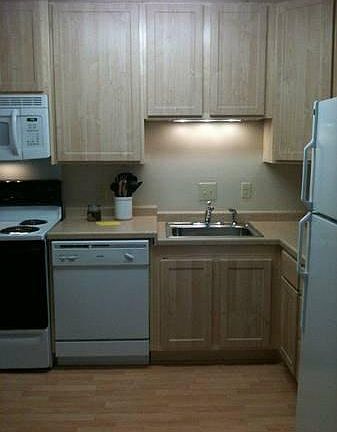3rd image of 8521 Parkvilla Dr APT 109W