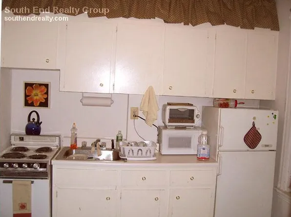 756 Huntington Ave APT 3, Boston, MA 02115