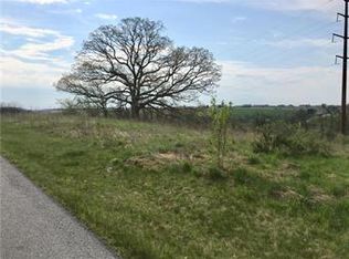 1945 Park Pl, Slatington, PA 18080