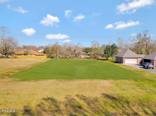 237 Ramblewood Dr, Lafayette, LA 70508