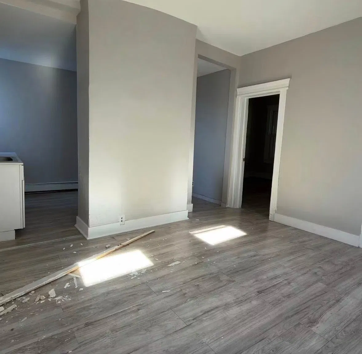 2 BR $1859/MO Elizabeth Nj — Photo 4