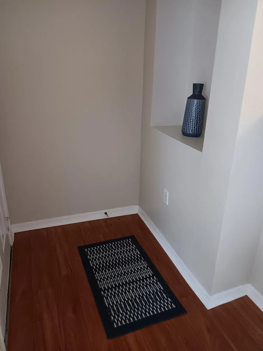 Building Photo - 1020 Villagio Cir #103