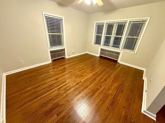 3rd image of 29 Smith St