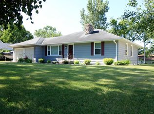 716 Oakwood Dr, Anoka, MN 55303