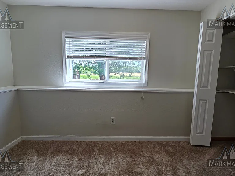 4287 Trumpeter Dr SE — Photo 44