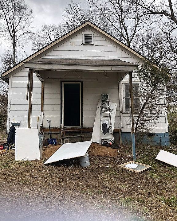1st image of 3632 Monroe Ave