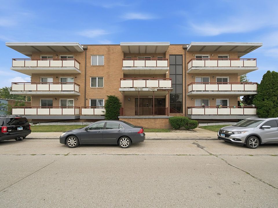 1st image of 6441 Pershing Rd APT 104