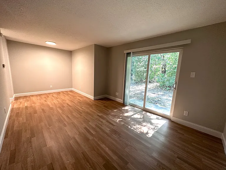 Tillery Ridge Apartment Homes — Photo 6