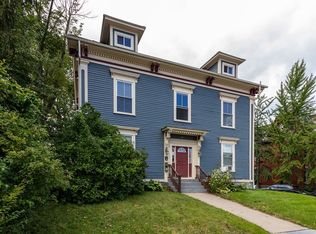 16 West St APT 2, Worcester, MA 01609