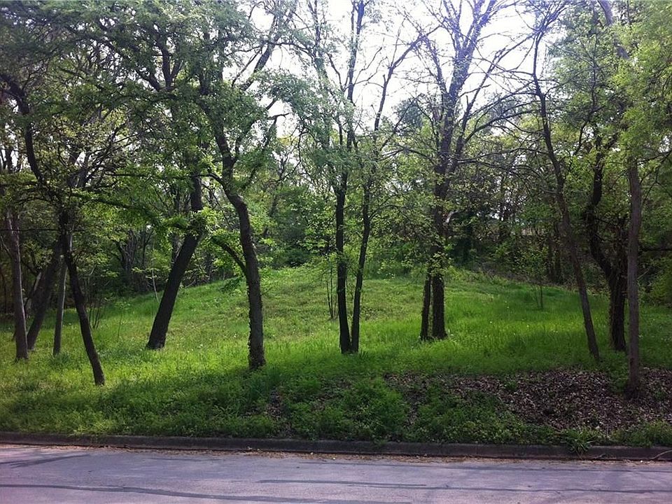 1st image of 6121 Westover Dr