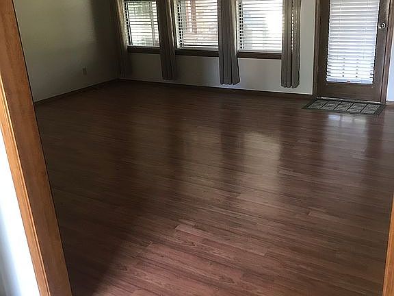 2nd image of 2557 Highwood Dr