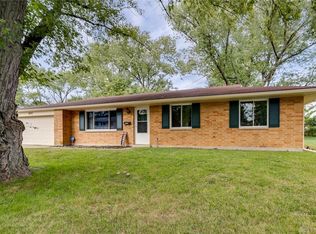 6832 Park Vista Rd, Englewood, OH 45322