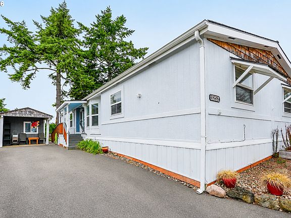 2nd image of 1257 Embarcadero Cir