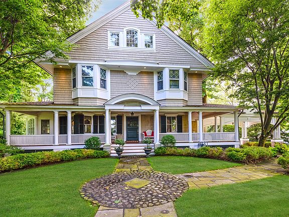 15 Harbor Hill Road 