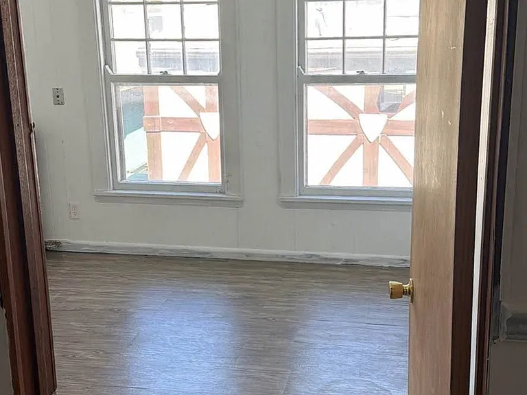 438 N Frances St #5 — Photo 7
