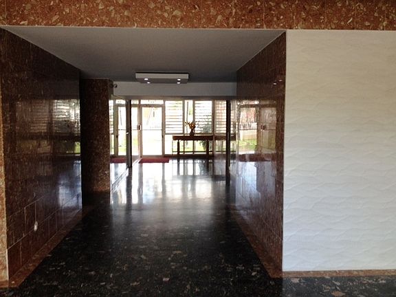 Lobby 2