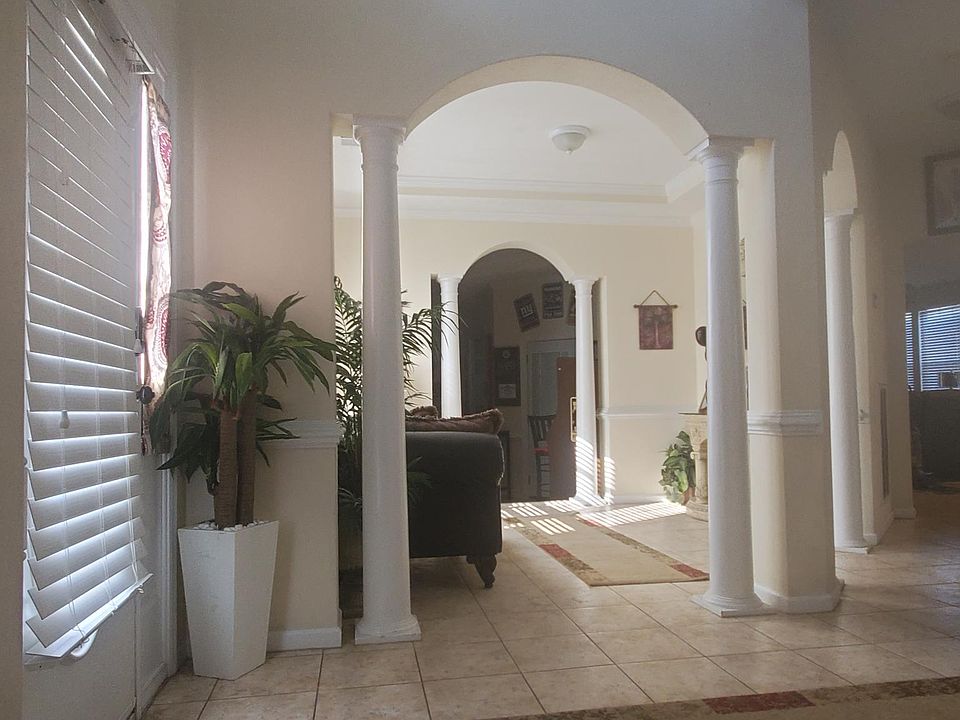 2nd image of 3524 Old Grandad Ln
