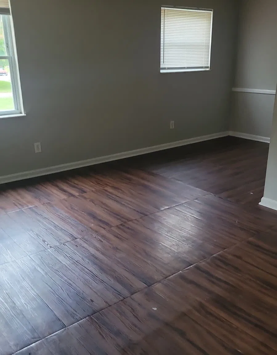 2 bed, 650 sqft, $900 — Photo 1