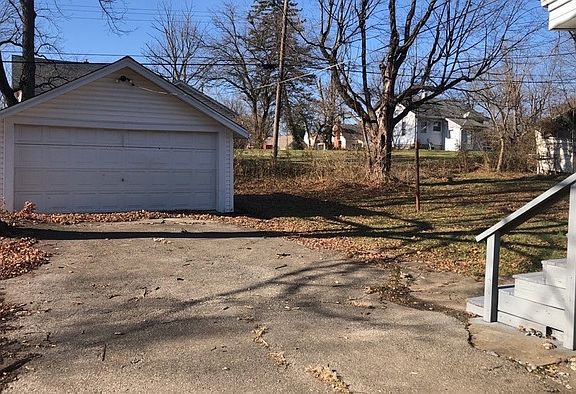 5th image of 2031 Kensington Dr
