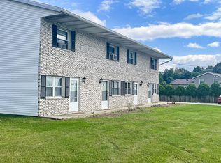 1312 Spring Village Dr, Mansfield, OH 44906