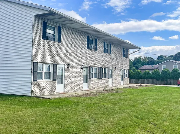 1312 Spring Village Dr, Mansfield, OH 44906