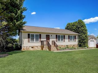 2495 Lucy Garrett Rd, Roxboro, NC 27574