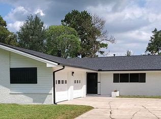 710 South Ave, Port Neches, TX 77651