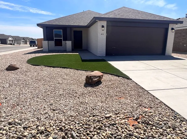 411 E 31st St, Wolfforth, TX 79382