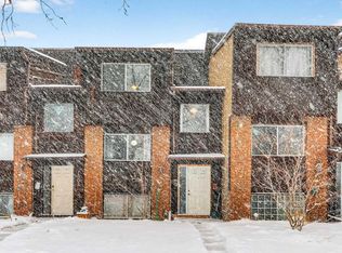 1502 SW Ranchlands Way NW, Calgary, AB T3G1R2