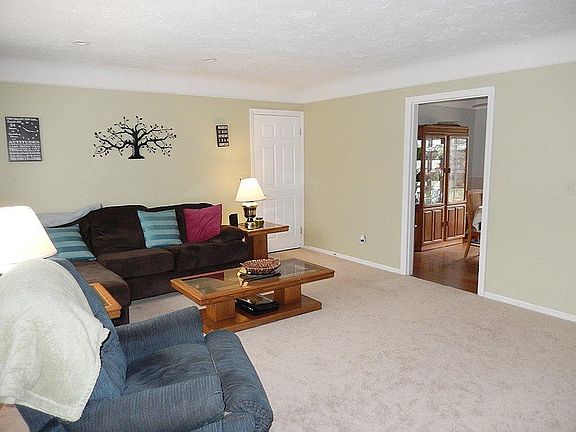 5th image of 838 Veralois Ln