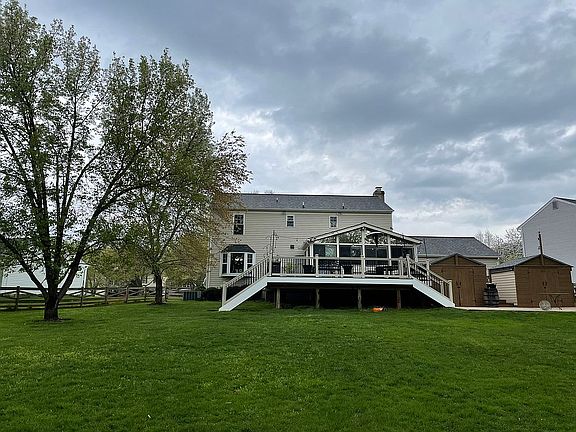3rd image of 10204 McKean Ct