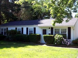 41 Lorraine Rd, Groton, CT 06340