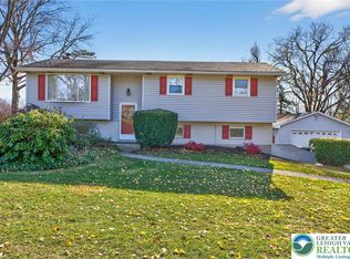 5424 Clauser Rd, Orefield, PA 18069