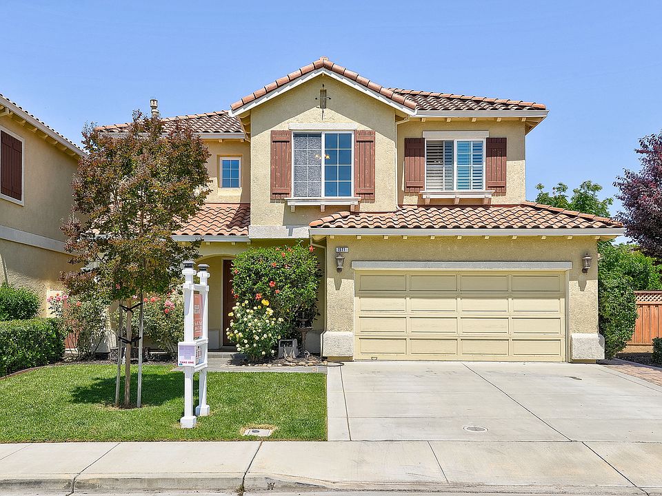 1st image of 1571 Calle Serra