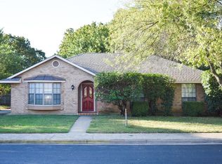66 Lakewood Dr, Hickory Creek, TX 75065