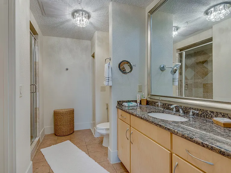 2nd Bathroom