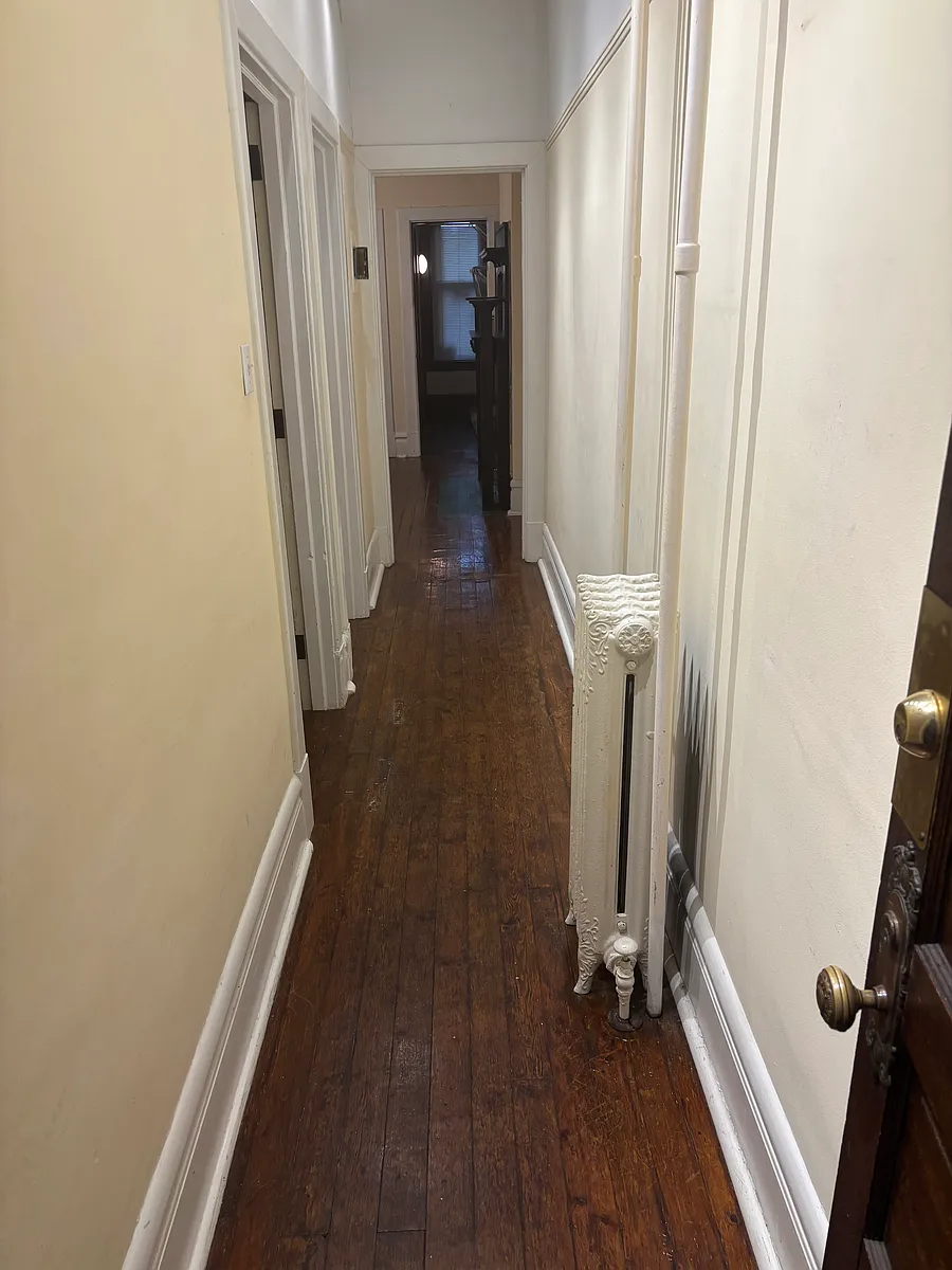 Hall entry - 1217 Resaca Pl #2