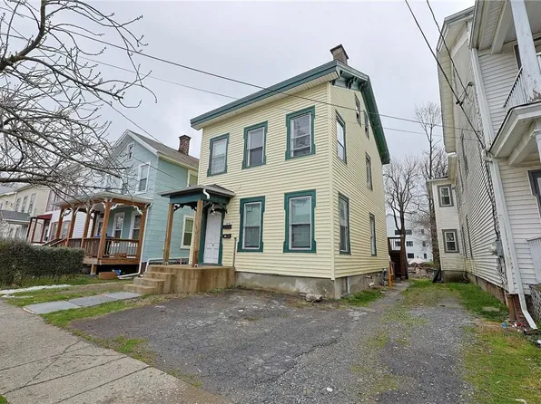 15 Jewett Avenue, Poughkeepsie, NY 12601