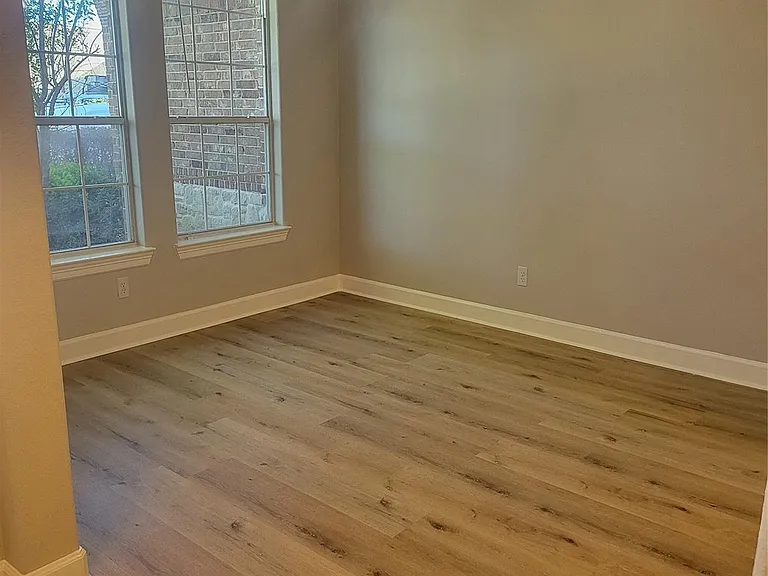 606 Admiral Bay Ln — Photo 19