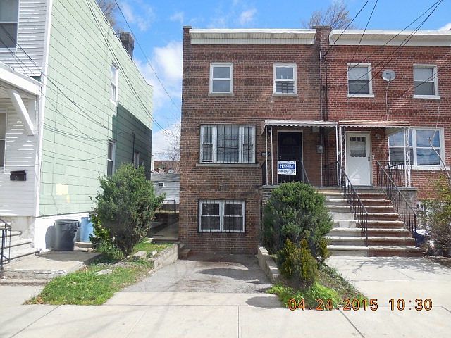 1st image of 1011 E 213th St