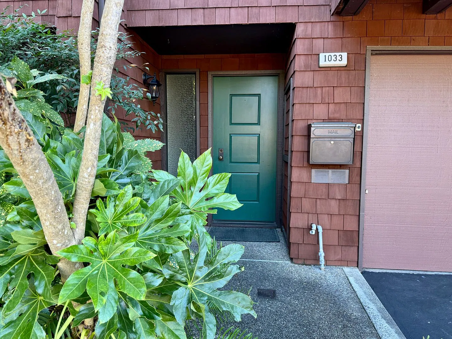 3bd Townhome in Park Setting — Photo 3