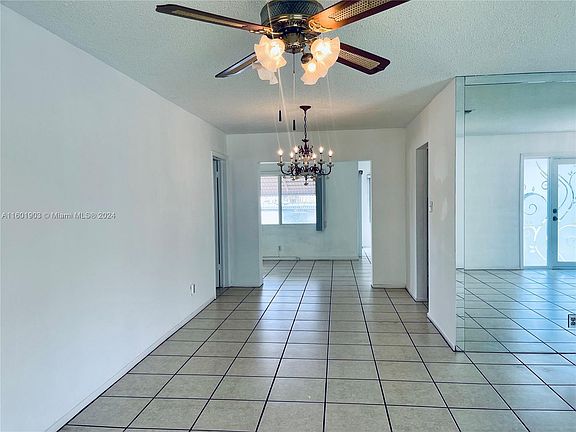 4th image of 5901 NW 87th Ave