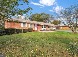 28924 Ridge Rd, Mount Airy, MD 21771