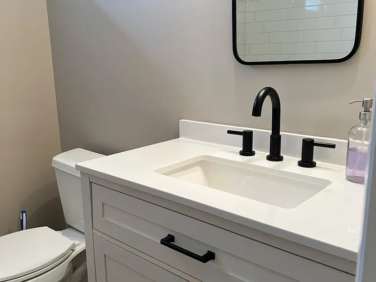 209 Willow Ln #2 — Photo 3