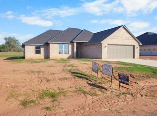 109 S 6th Ave, Sterling, OK 73567