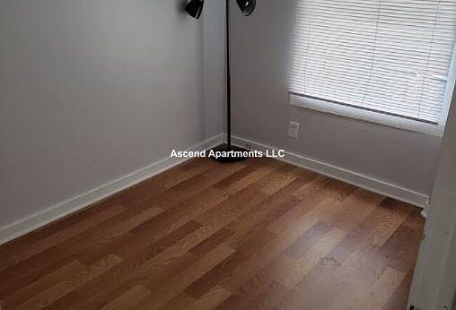 2nd image of 6124 S King Dr #210