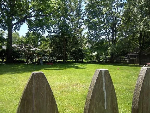 Nice balance of sun and shade for a pleasant outdoor experience.