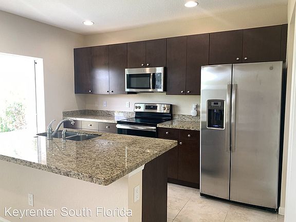 5th image of 2880 NW Treviso Cir