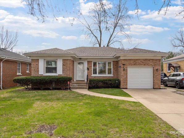 826 N La Grange Rd, La Grange Park, IL 60526